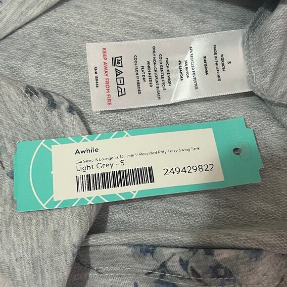 Awhile (S) Gia Loungewear Tank - Stitch Fix Double V Recycled Poly Terry Swing - Picture 8 of 14